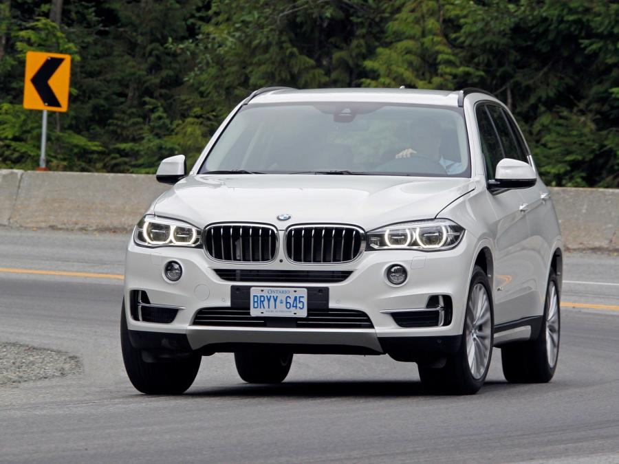  BMW X5 xDrive 5.0i 2013 года  (фото 24 из 30)